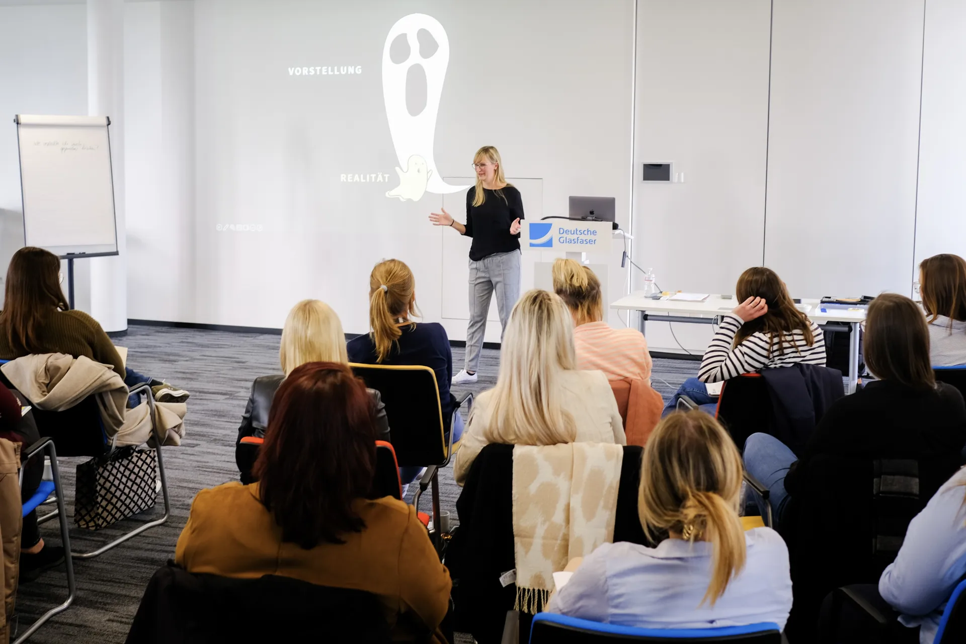 Team wächst bei der Teamentwicklung mit Regina Fingerhut zusammen
